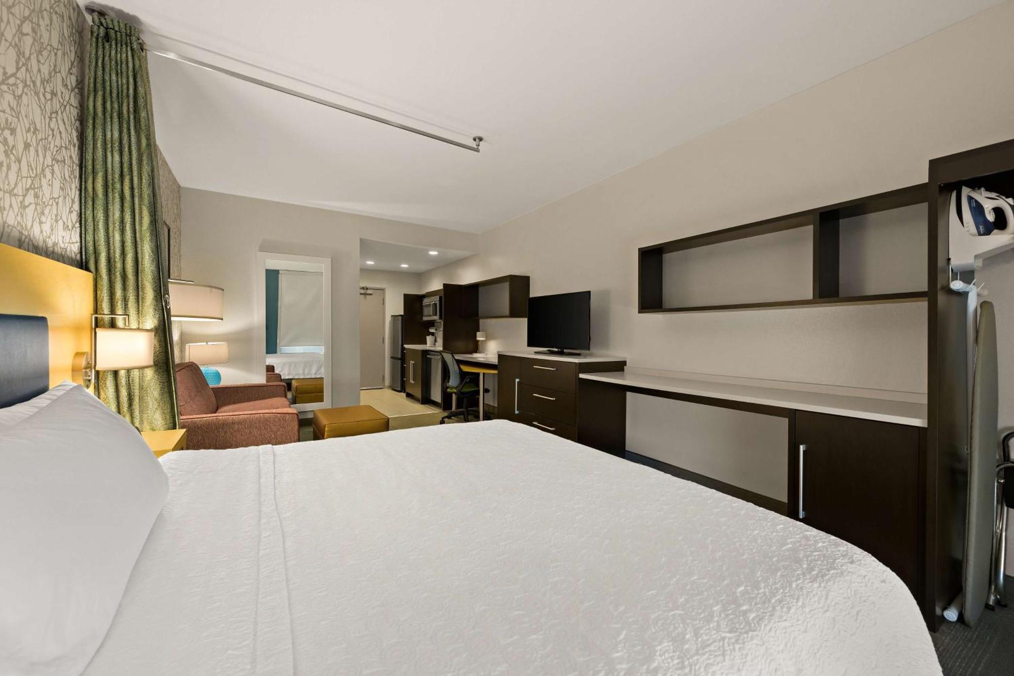 โฮม 2 สวีท บาย ฮิลตัน เบย์ทาวน์ Hotel ภายนอก รูปภาพ