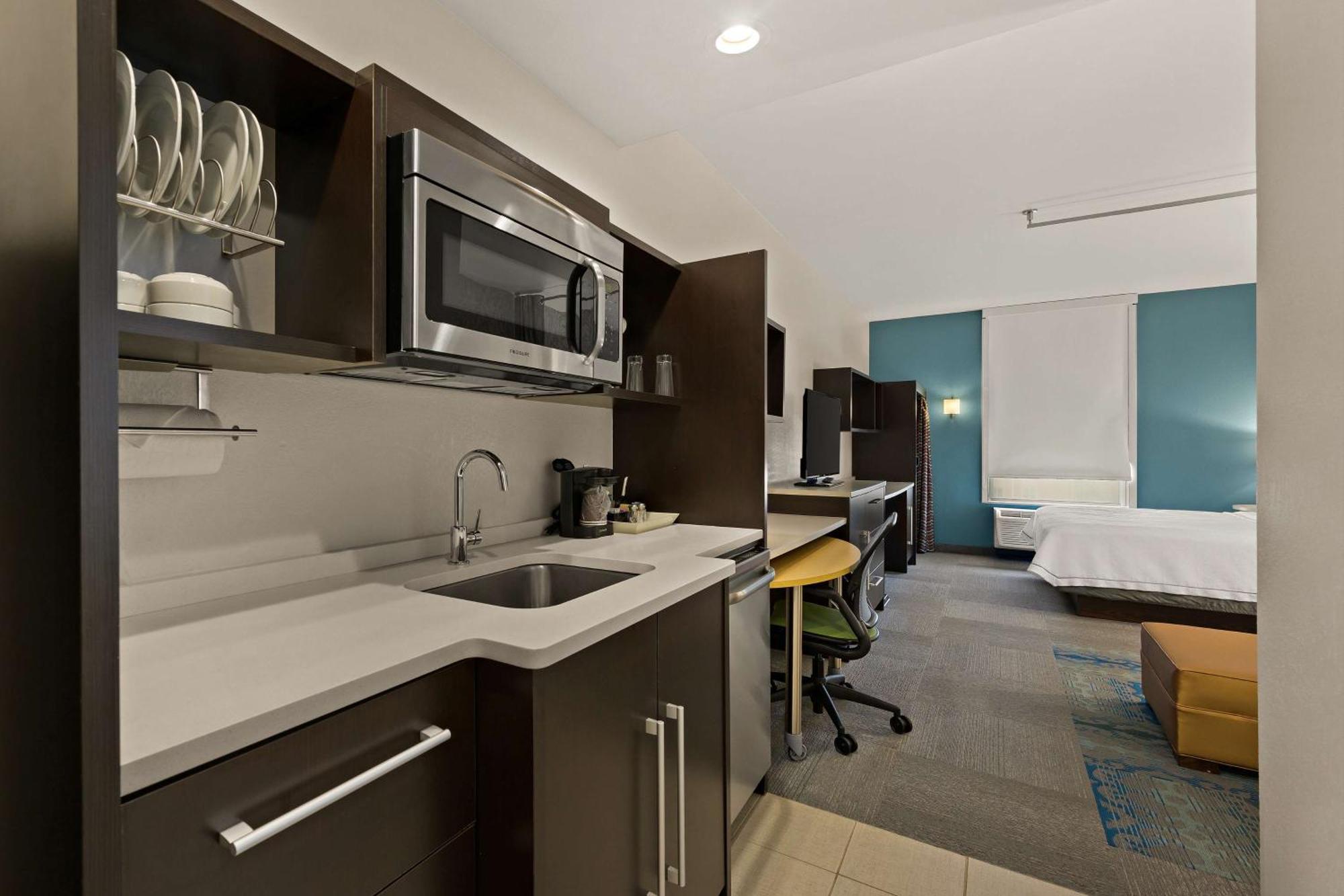 โฮม 2 สวีท บาย ฮิลตัน เบย์ทาวน์ Hotel ภายนอก รูปภาพ