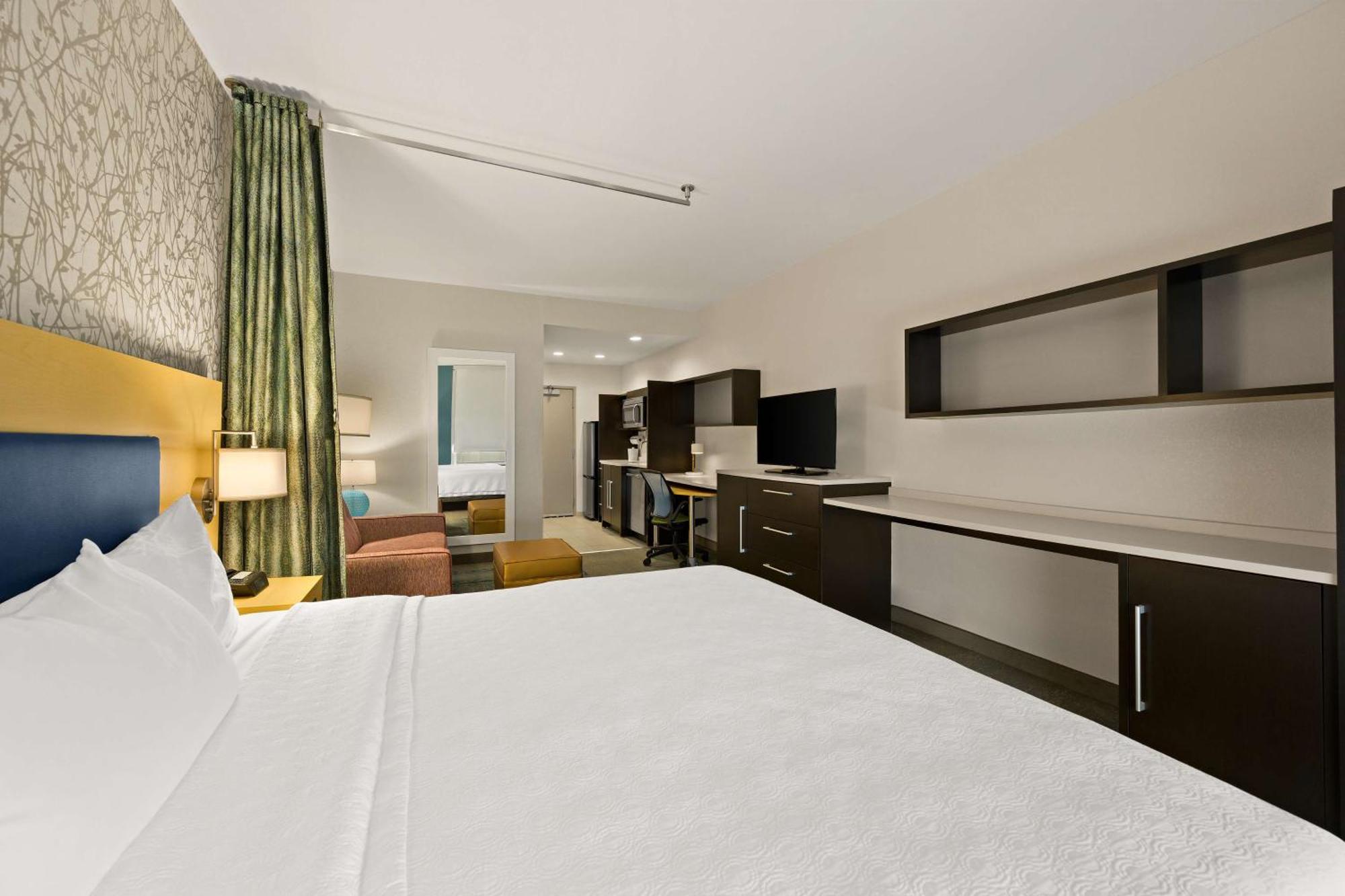 โฮม 2 สวีท บาย ฮิลตัน เบย์ทาวน์ Hotel ภายนอก รูปภาพ